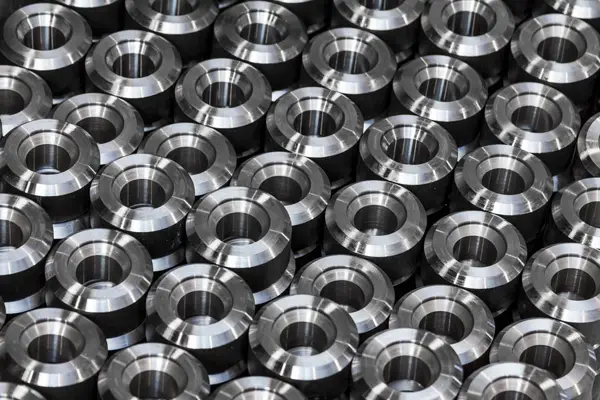 injection-mold-tooling-2